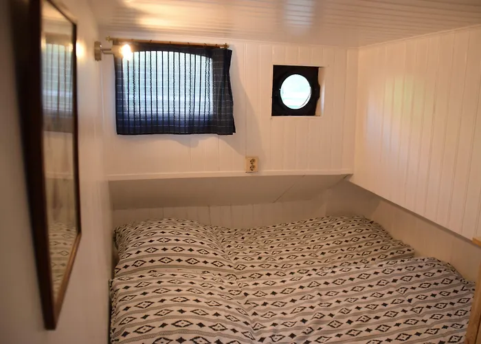 Boathotel Anna ロッテルダム